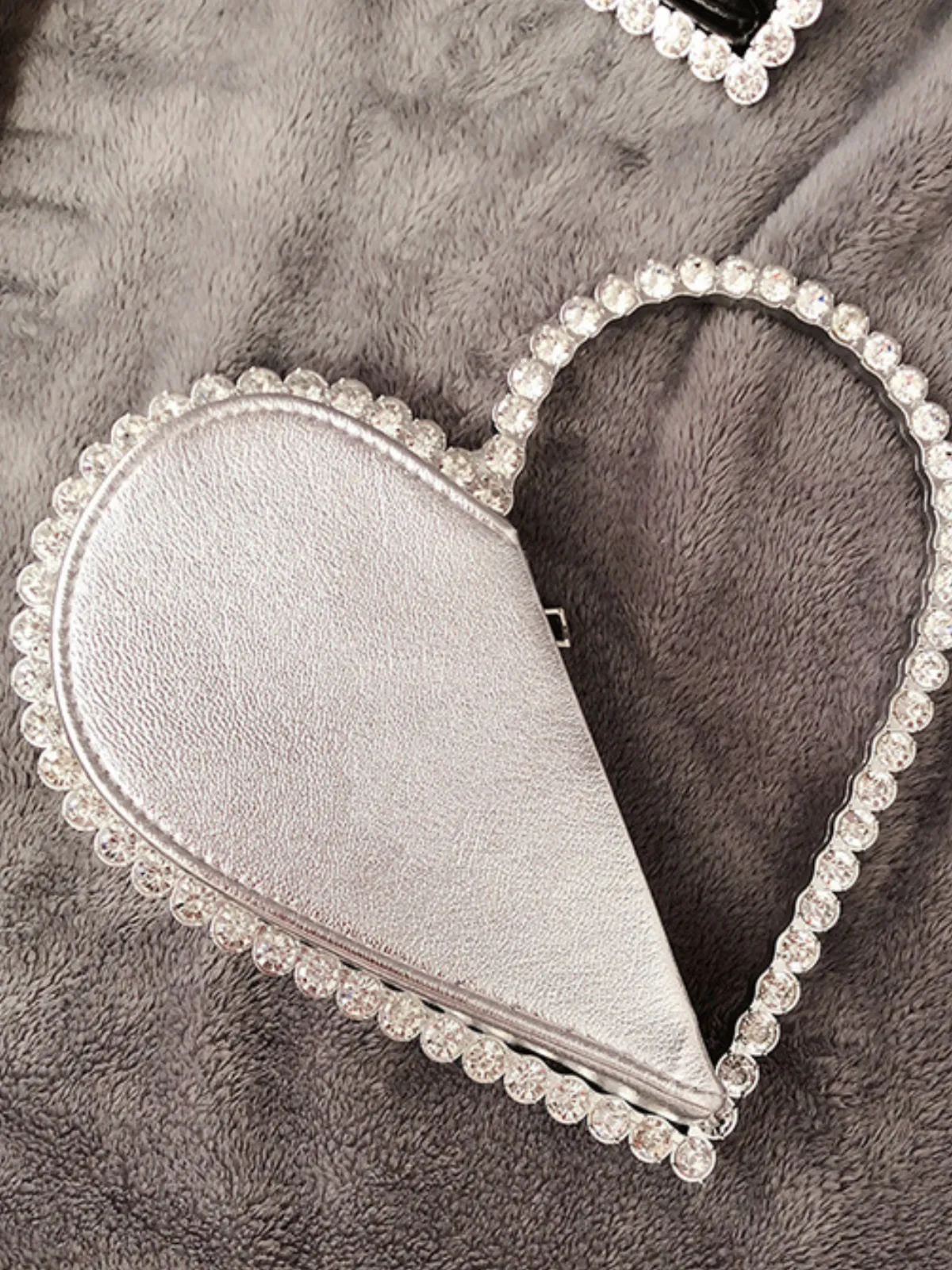 Charm and Glam Heart Evening Clutch