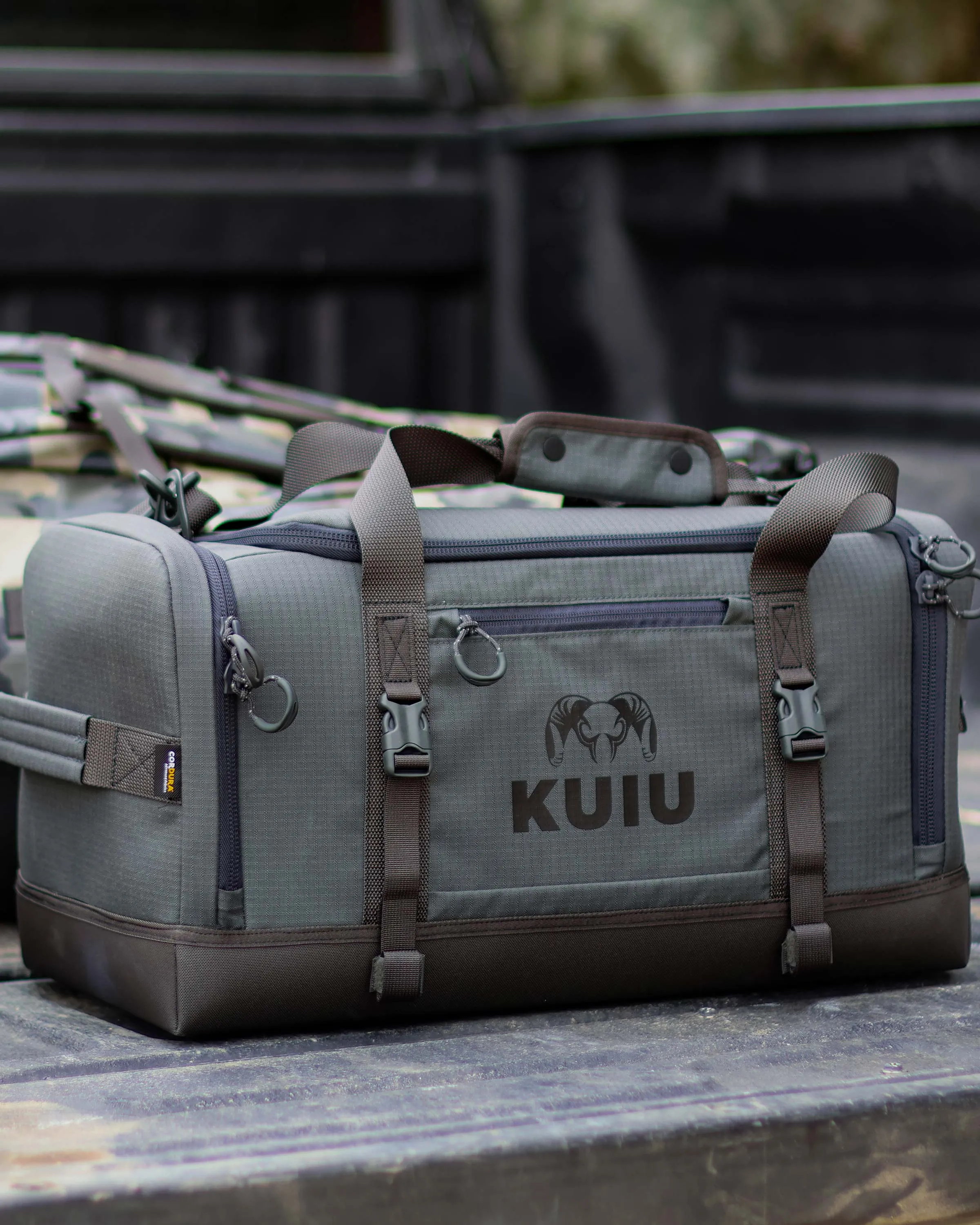 Distance Duffel | Black